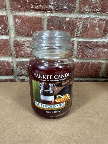 Yankee candle sweet - candle, kitchen