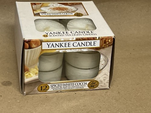Yankee candle spiced white - candle,